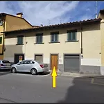 Monna Dina In Florence