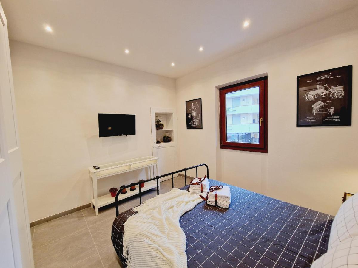Monna Dina In Apartamento
